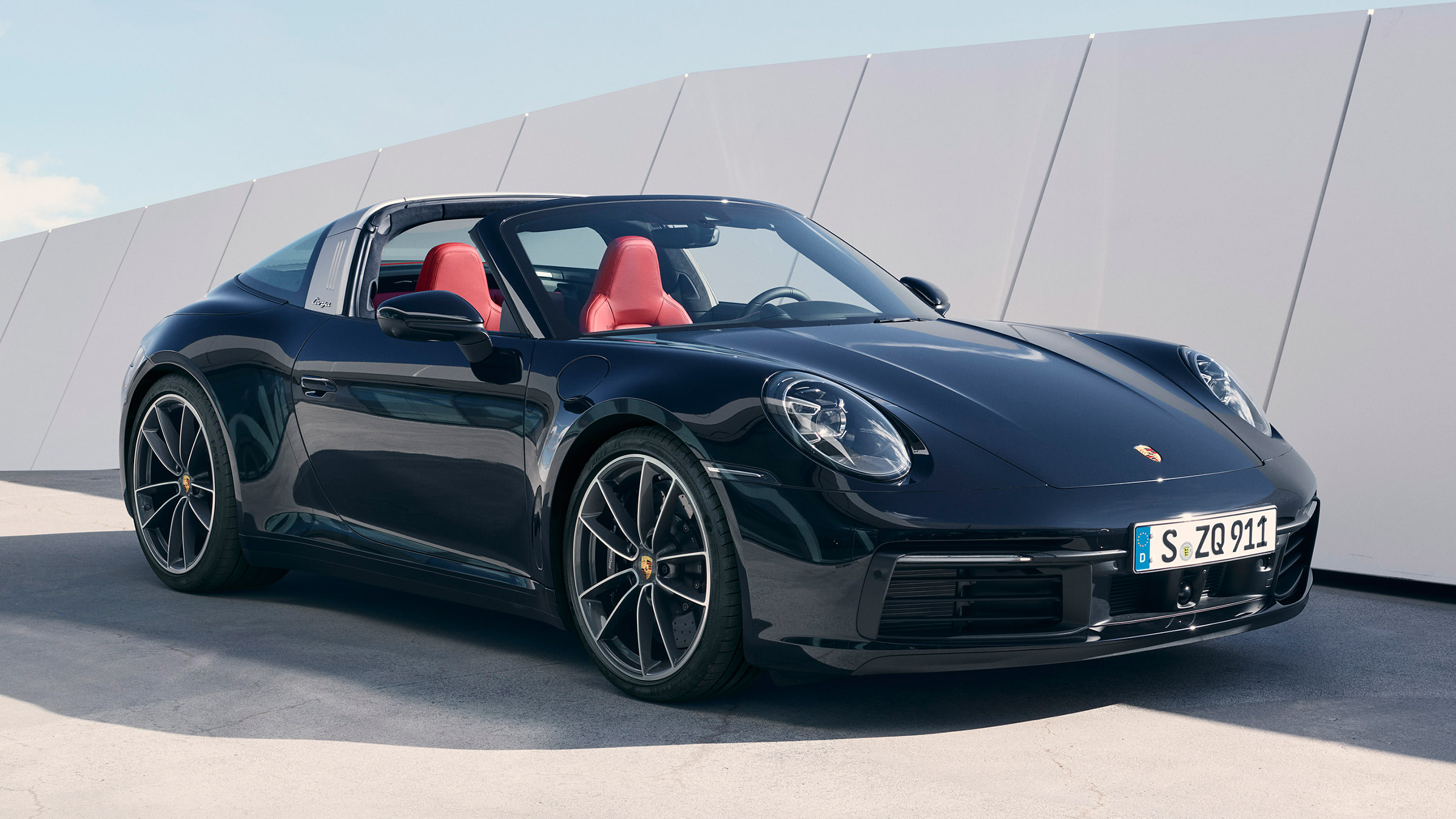 New 2020 Porsche 911 Targa revealed with up to 444bhp 